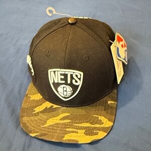 NBA Men's Black and Camo Nets Hat
